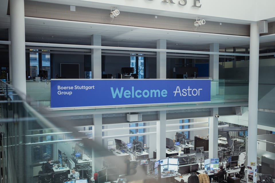 Boerse_Stuttgart_2024_IPO_Ceremony_YAEZ_8
